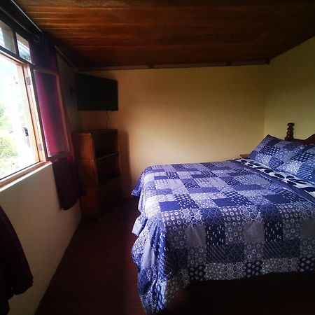 La Tranquilidad Hostel Mindo Luaran gambar
