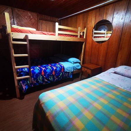 La Tranquilidad Hostel Mindo Luaran gambar