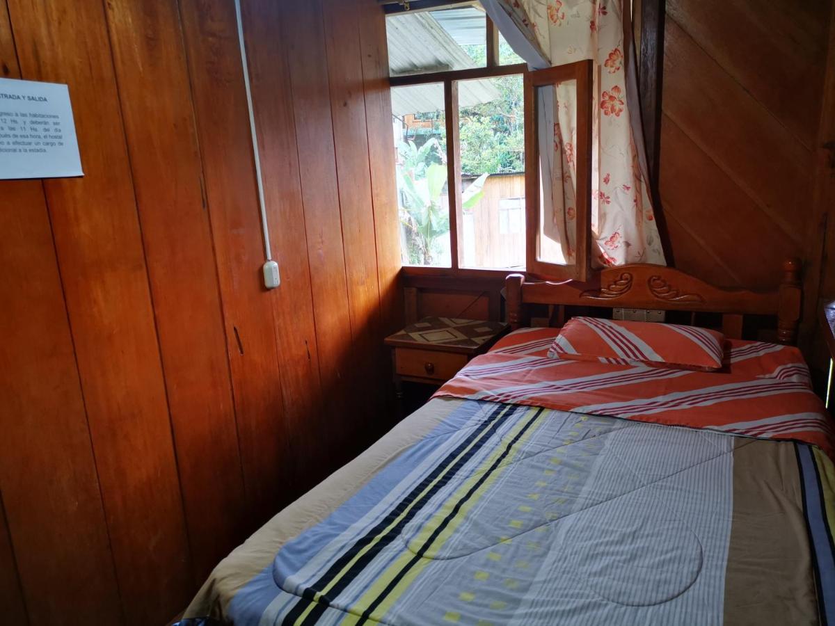 La Tranquilidad Hostel Mindo Luaran gambar