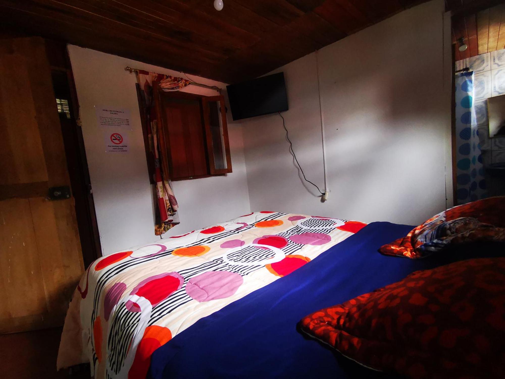 La Tranquilidad Hostel Mindo Luaran gambar